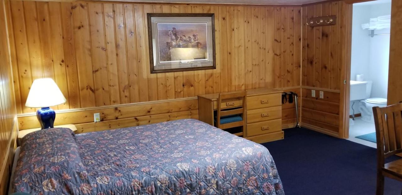 Westwood Motel West Yellowstone Extérieur photo