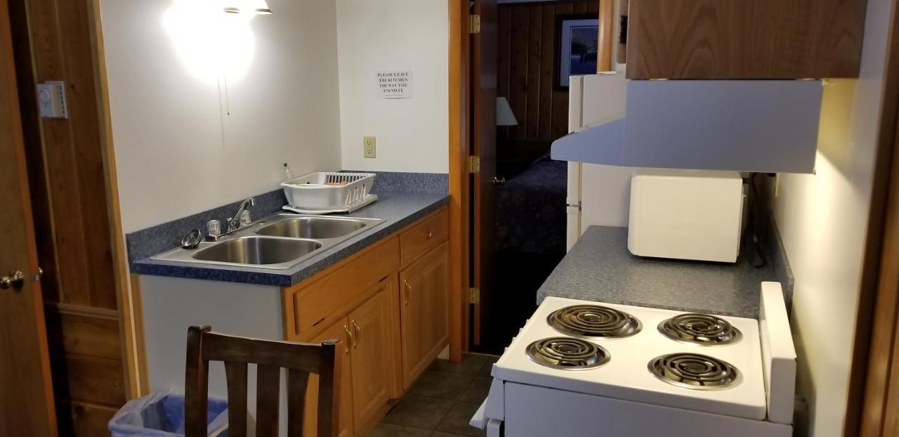 Westwood Motel West Yellowstone Extérieur photo